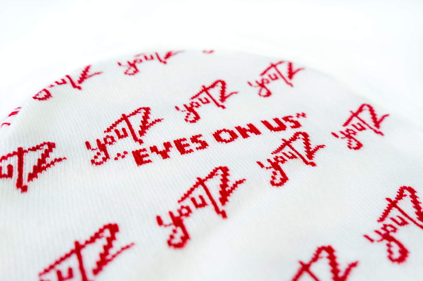 YOUTZ "EYES ON US" BEANIE